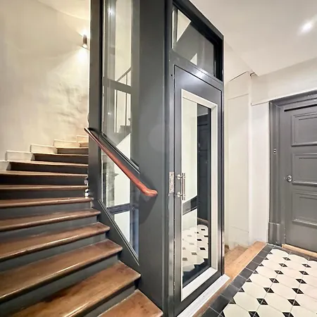 Luxembourg Garden Deluxe Flat Apartment