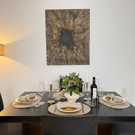 Luxembourg Garden Deluxe Flat