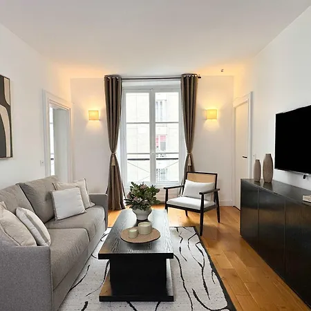 Luxembourg Garden Deluxe Flat Apartment